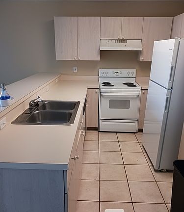 2nd image of 5337 Glenlivet Rd