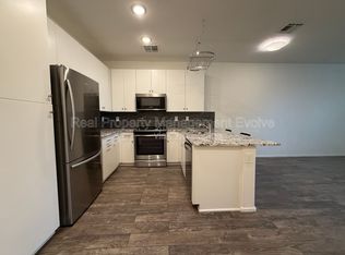 2212 E Hidalgo Ave, Phoenix, AZ 85040