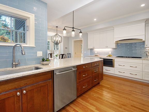 5th image of 96 Forest Ridge Rd #96