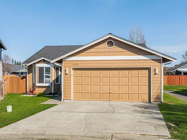 17523 27th Avenue NE, Marysville, WA 98271