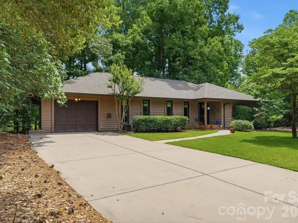 6 Catawba Ridge Ct #6, Clover, SC 29710