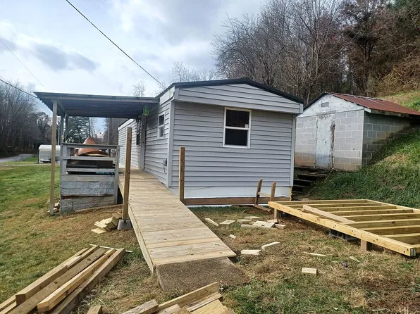 30159 Rich Valley Rd, Meadowview, VA 24361