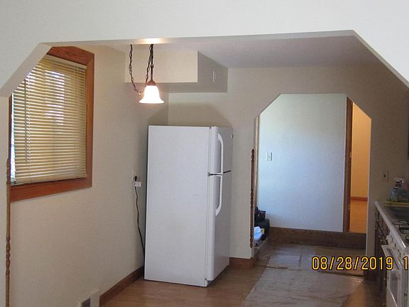 4th image of 1320 Payne Ave