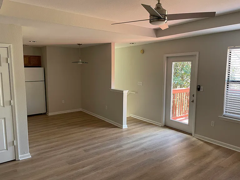 2315 Timber Oaks Ln — Photo 9