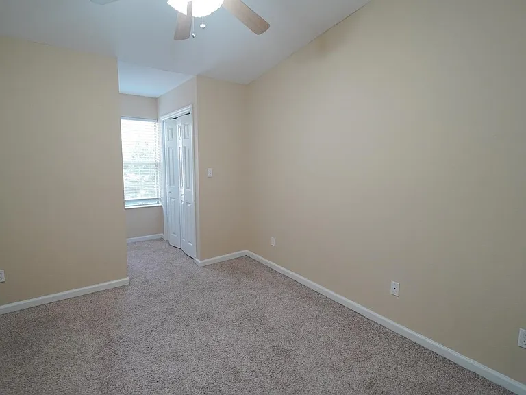 847 W Georgia St #2 — Photo 28