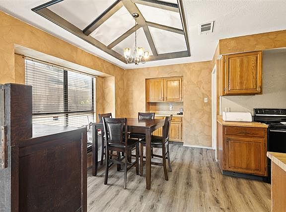 2nd image of 3801 Wrentham Dr