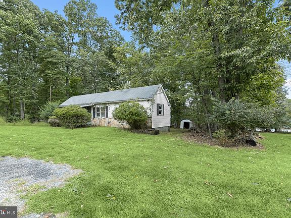 3rd image of 6948 Hollenberry Rd