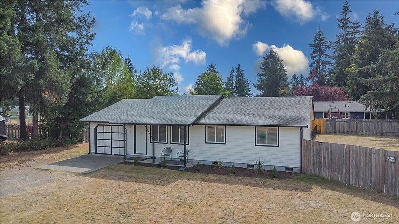 5th image of 113 View Drive NW