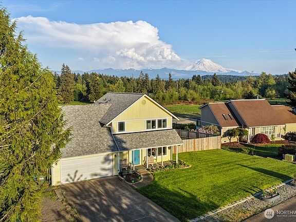 2nd image of 12023 225th Avenue Ct E