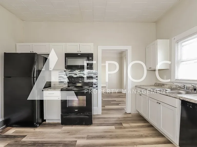 4316 Old Rural Hall Rd — Photo 6