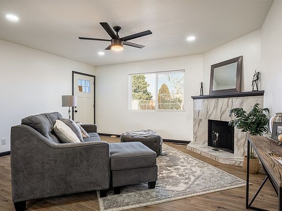 4th image of 2728 Alamosa Dr
