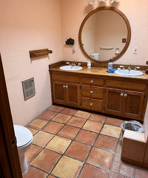 1450 N Freeman Rd — Photo 11