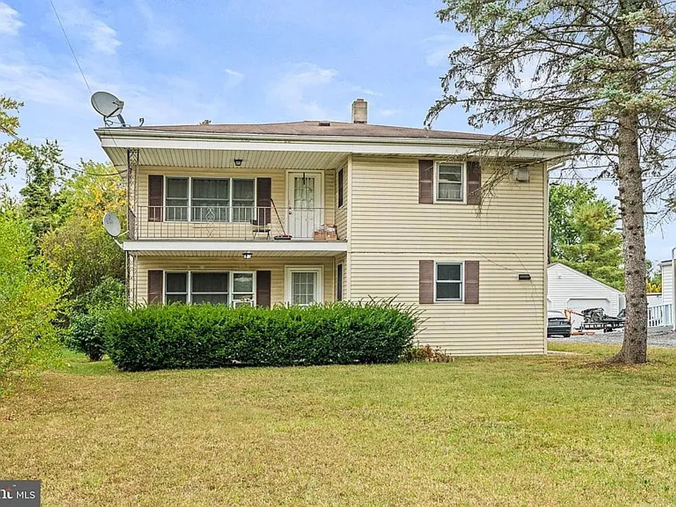 1877 Spring Road