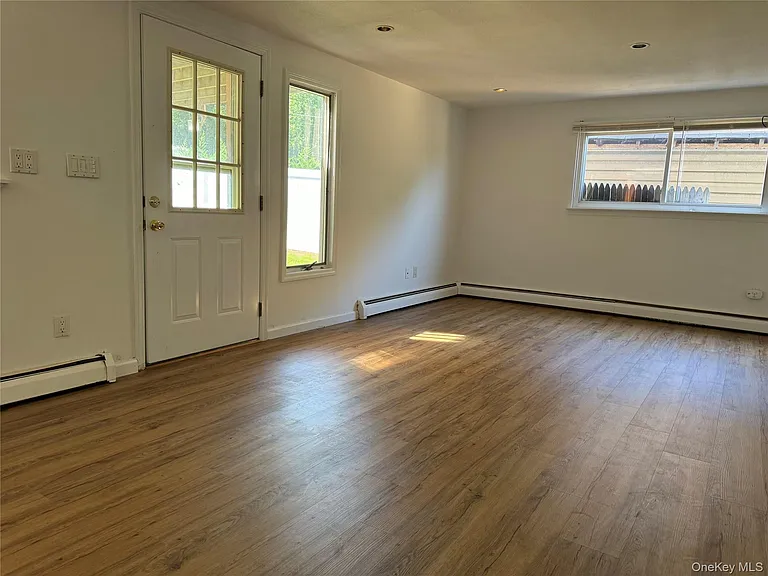 46 W Lane Dr — Photo 17