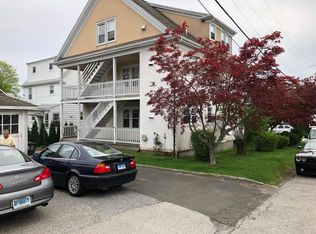 2 Owen St #1, Stamford, CT 06902