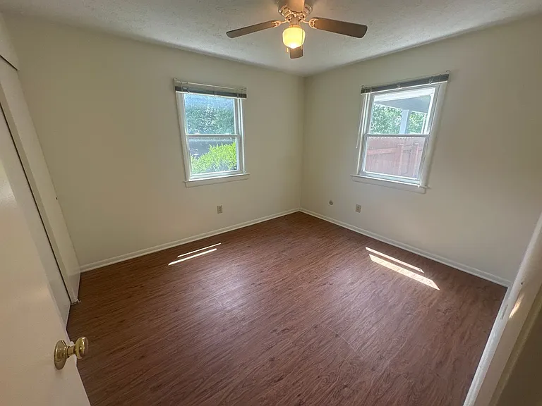 Wyandotte Ave 416 MLR — Photo 9
