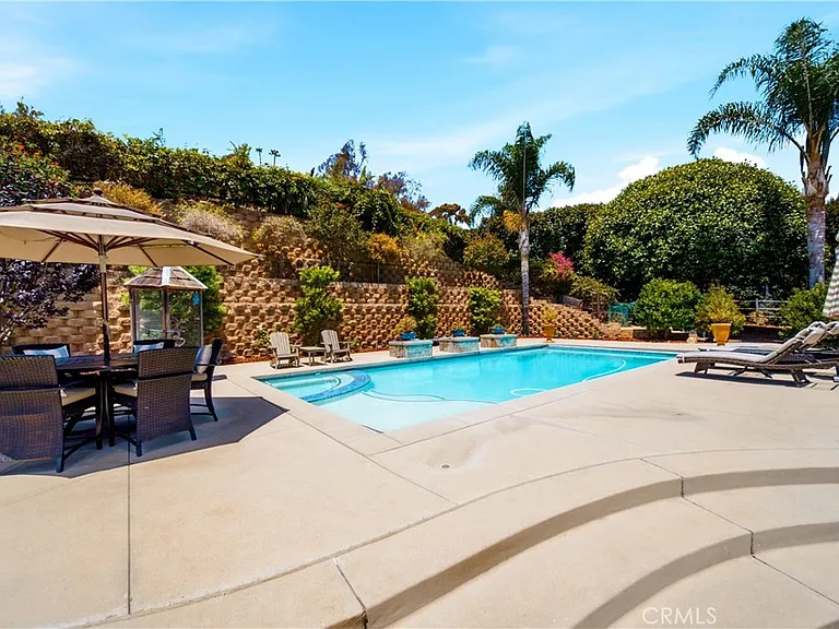 15159 Rancho Real — Photo 3