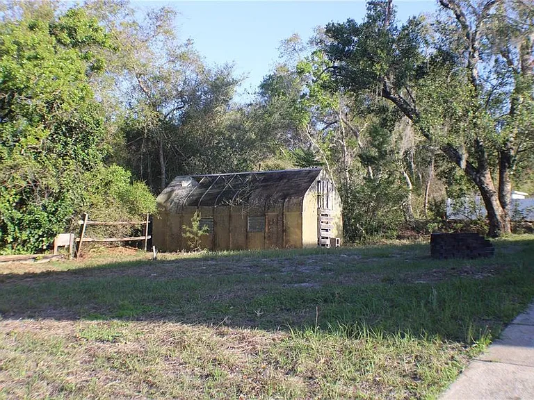 3045 Yorkshire Dr — Photo 24