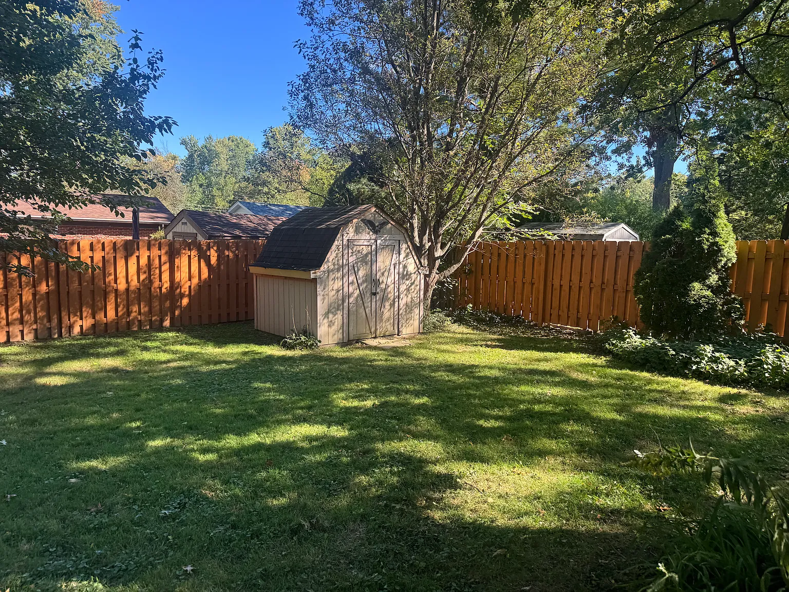 Aspen Dr, North Olmsted — Photo 4