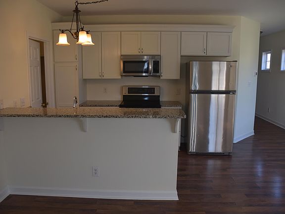 Open Kitchen and Floor Plan