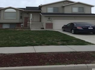 1502 N 2090 W, Clinton, UT 84015