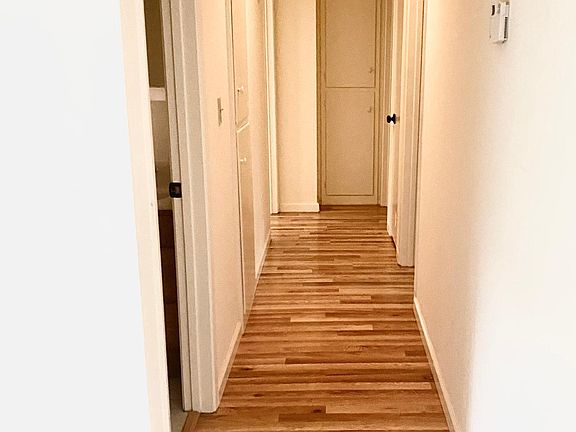 4th image of 1681 Canary Dr