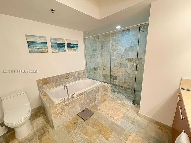 2681 N Flamingo Rd #2004S — Photo 12