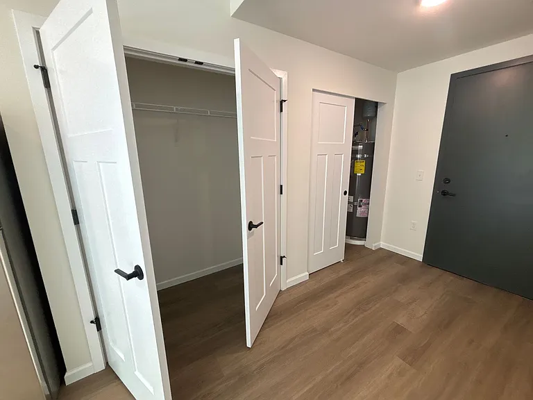 401 UNION — Photo 13