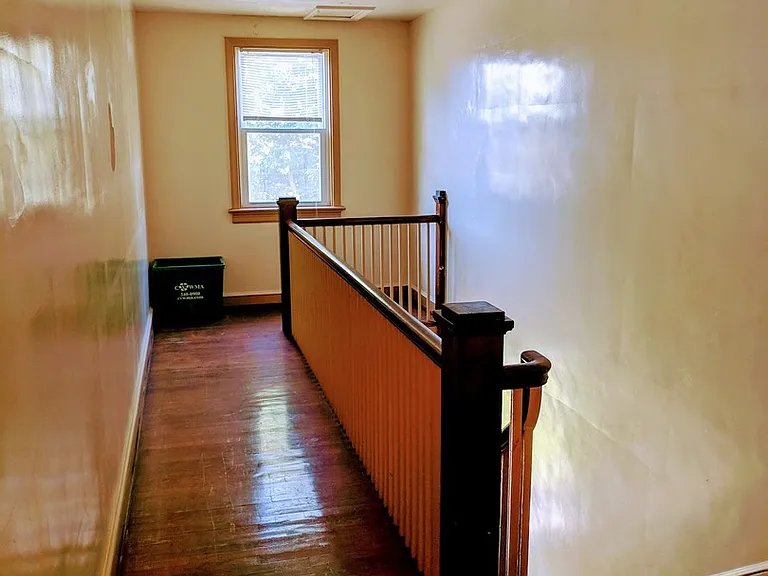 3532 Floyd Avenue — Photo 4