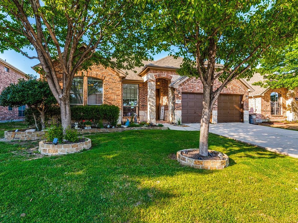 2705 Whispering Trl, Little Elm, TX 75068 MLS 20302469 Zillow