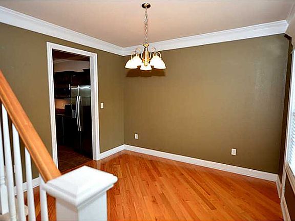 5th image of 1101 Sutherlyn Ct