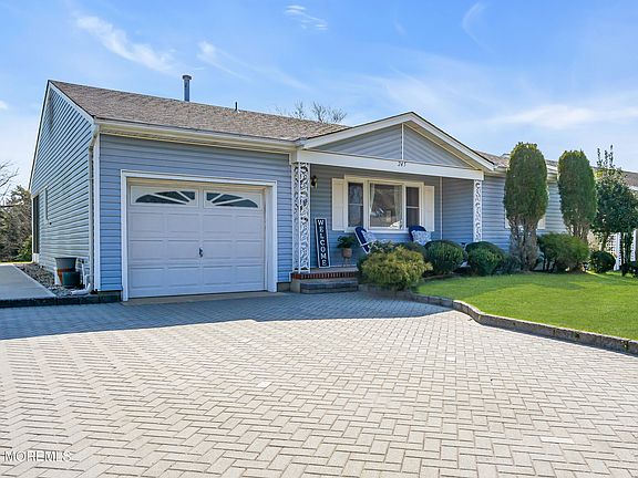3rd image of 245 Westbrook Drive