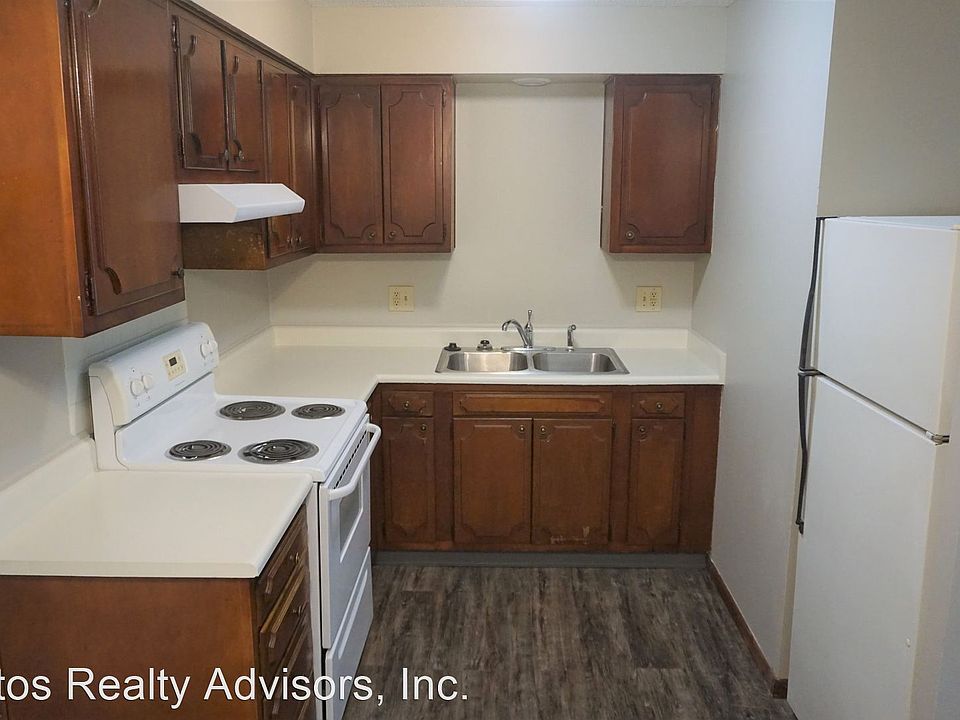 1st image of 2221 63rd St #102