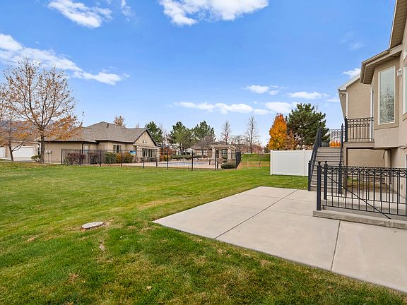 5th image of 9909 S Reunion Glen Way