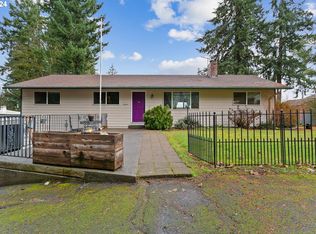 52664 NW Eastview Dr, Scappoose, OR 97056