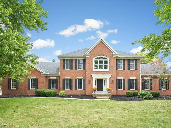 6789 Saint Regis Blvd, Hudson, OH 44236