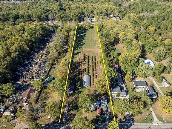 2nd image of 7168 Case Rd