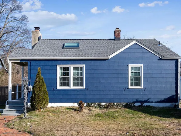 10 Winding Way, Cherry Hill, NJ 08002
