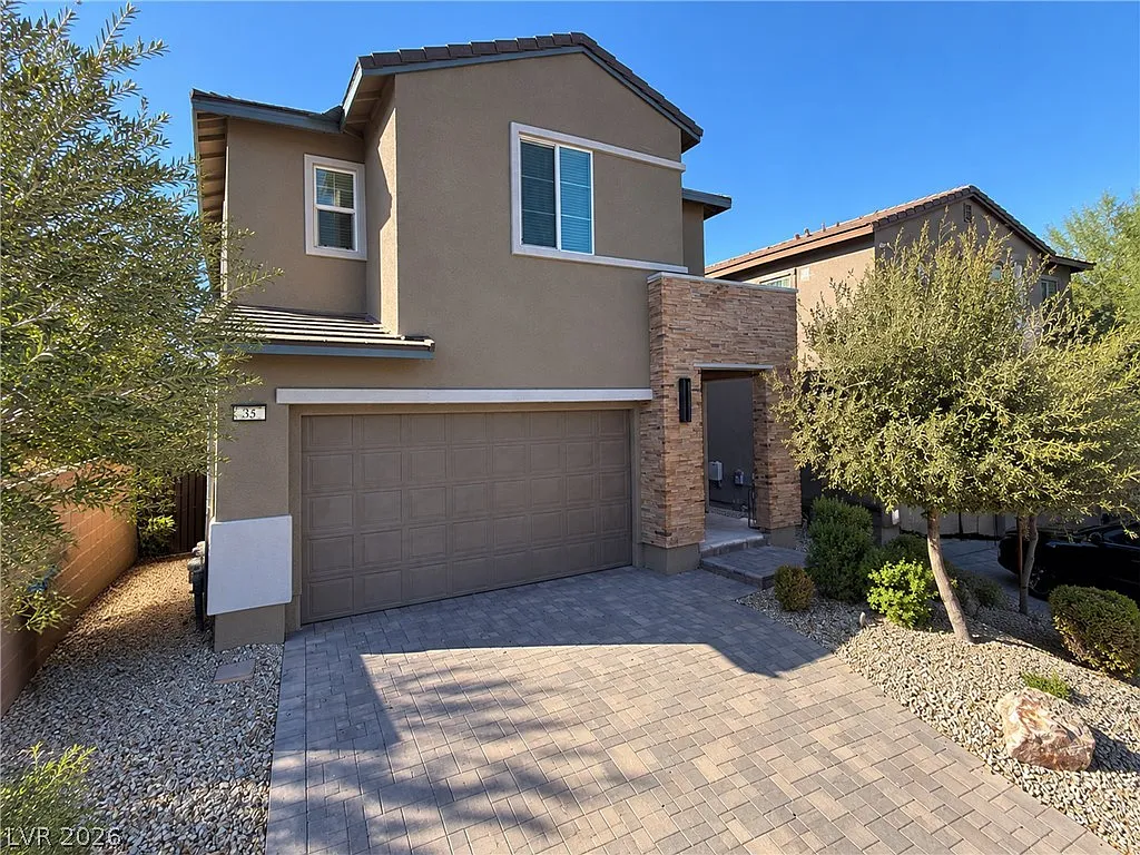 4 bed, 3.0 bath, 2158 sqft, $2,920 — Photo 3
