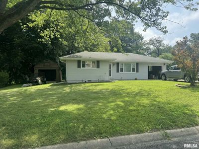 1118 N Schneblin Ln, Peoria, IL, 61604
