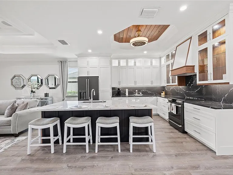 5947 Brandon Run — Photo 35