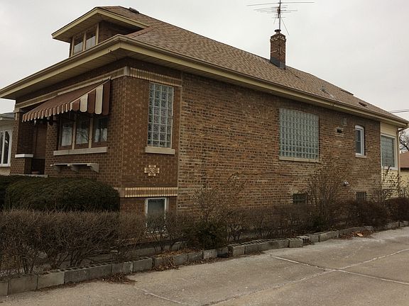 2nd image of 6245 S Meade Ave #House