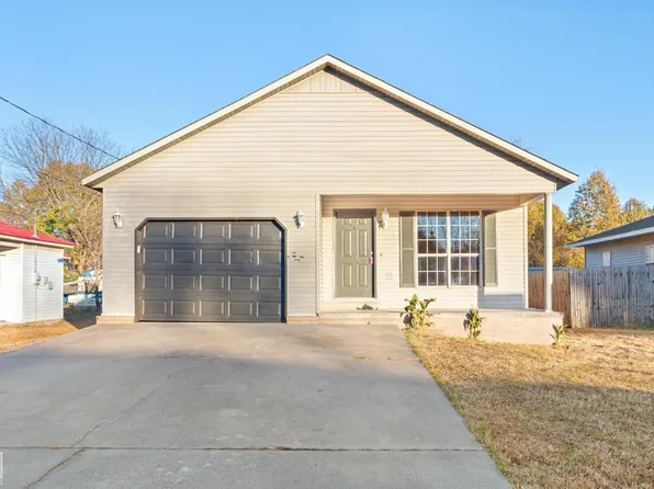 107 S 18th Ave, Paragould, AR 72450