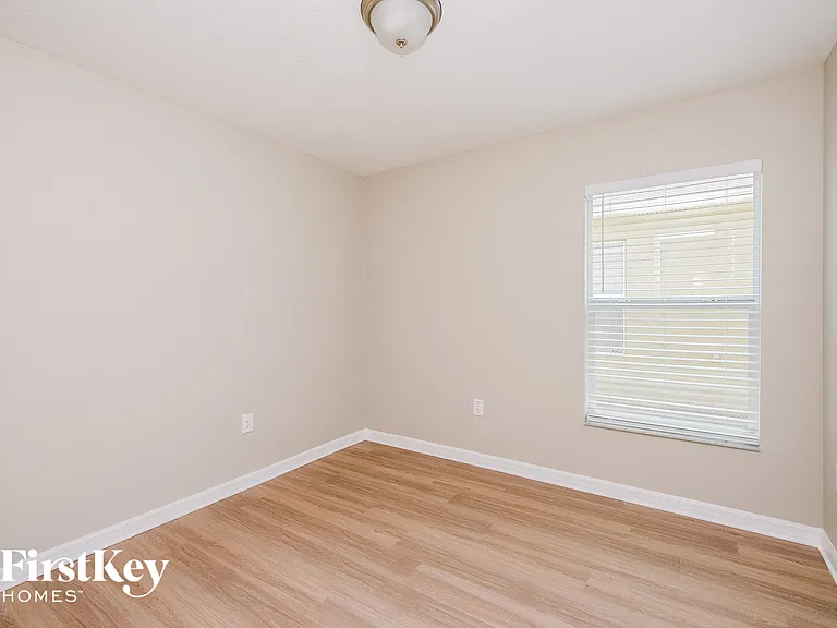 1908 Broad Winged Hawk Dr — Photo 13