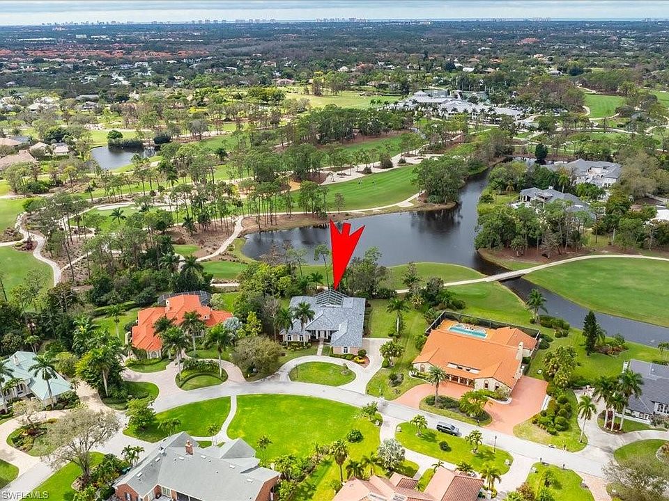 1st image of 4756 Oak Leaf DR