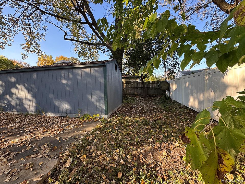 4499 Mayfair St, photo 29