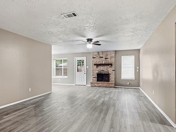5th image of 4550 Chestergate Dr