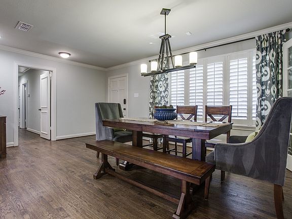 4th image of 9515 Buxhill Dr