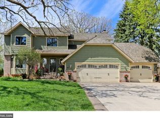 7717 Kingsview Ln N, Maple Grove, MN 55311