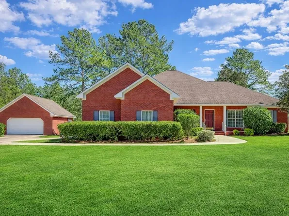 1030 Meadow Ridge Dr, Bainbridge, GA 39819